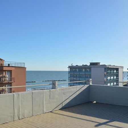Hotel Caesar Pesaro Kültér fotó