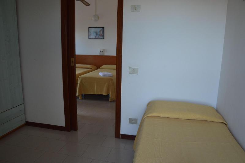 Hotel Caesar Pesaro Kültér fotó